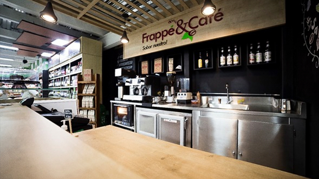 Frappé & Café