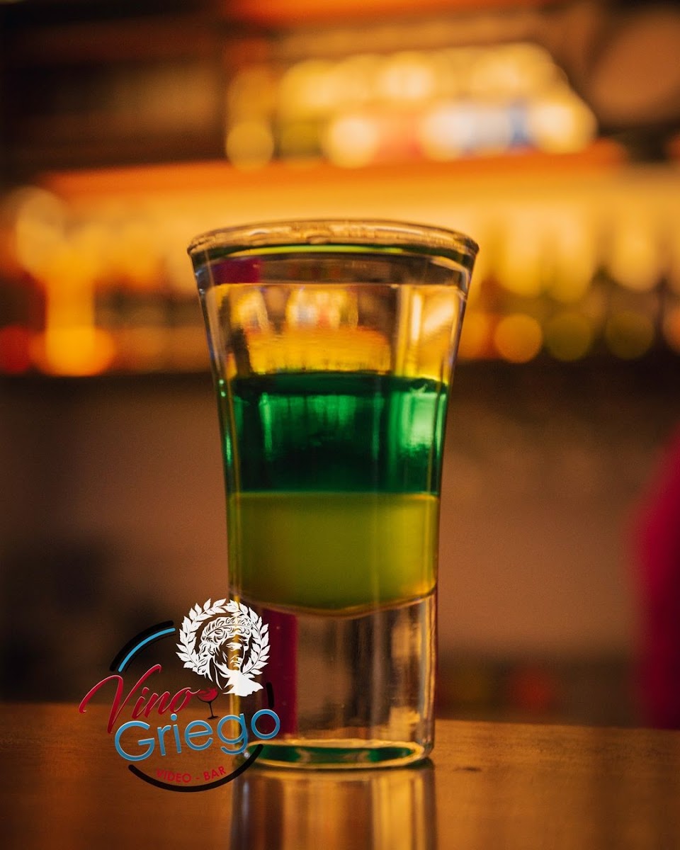 Vino Griego Bar