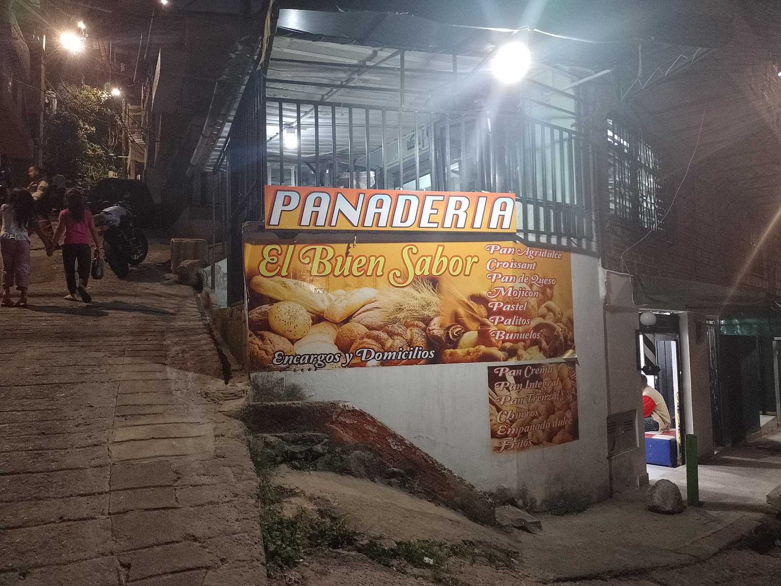 Panaderia Pizzeria El Buen Sabor