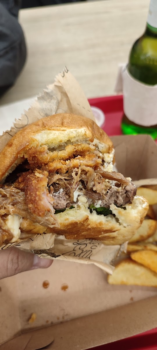 Office Burger City Plaza