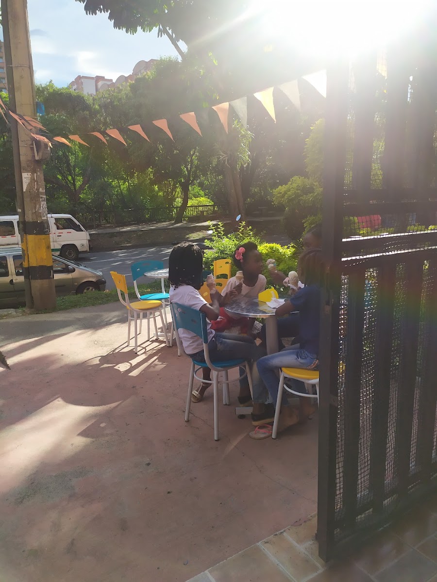 ALAI Helados & Café