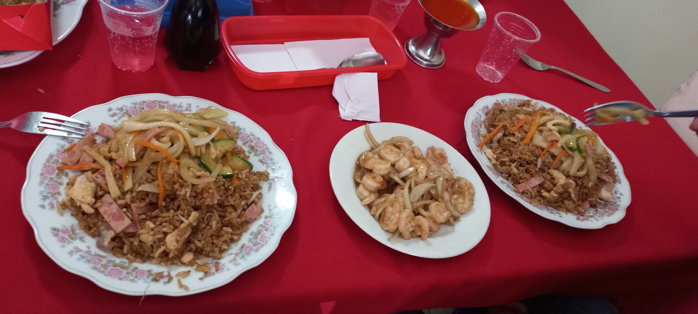 Comida China e Internacional Zhen zhu