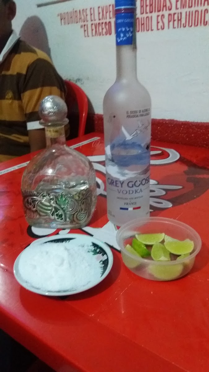Tienda Machucambos