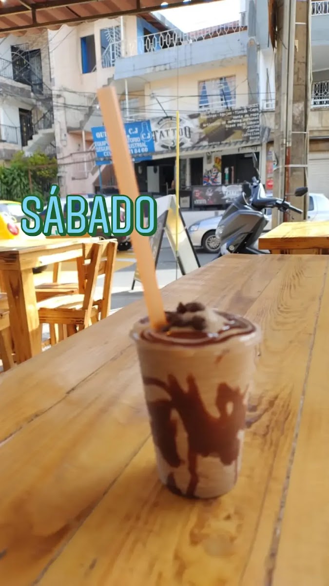 zona 60 cafe & bar