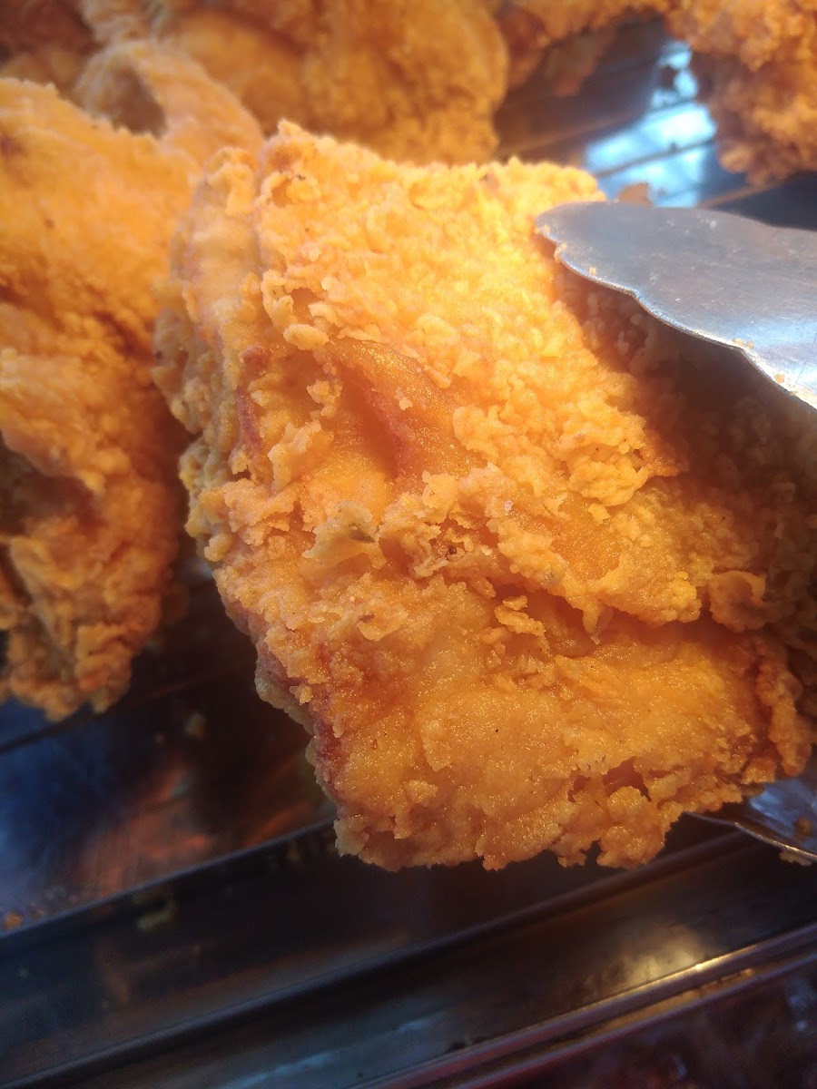 Domipollo broaster sazón y sabor
