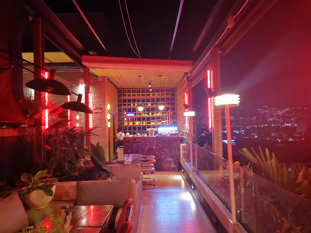 CIERTO ROOFTOP MEDELLÍN