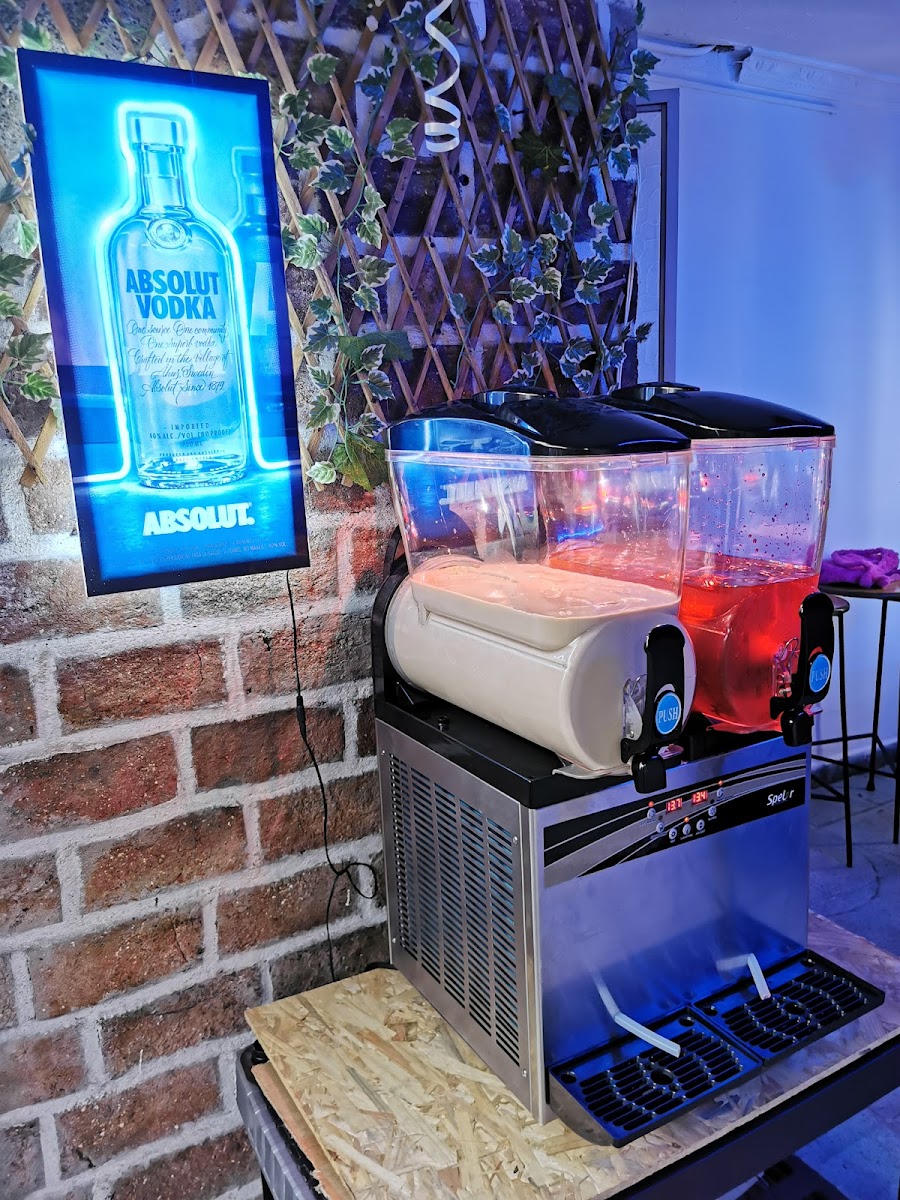 Mai Thai Bar