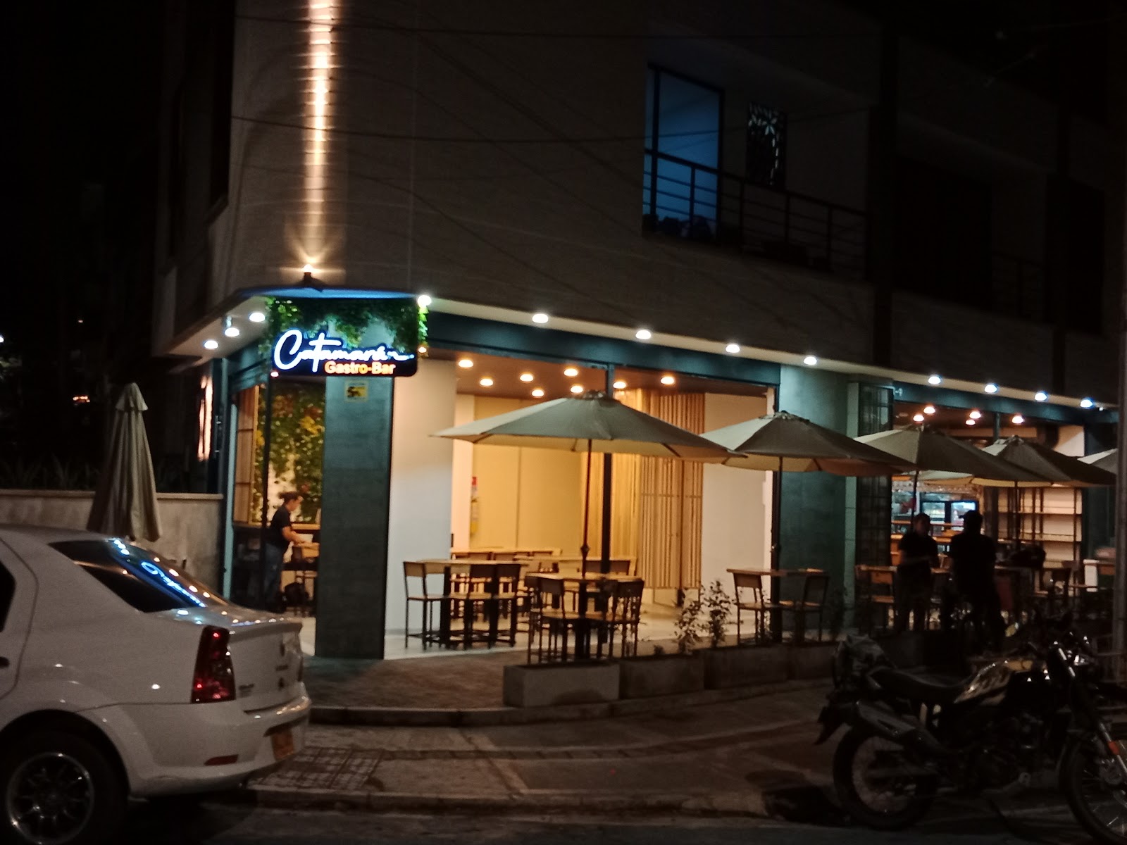 Catmaran Gastro-Bar