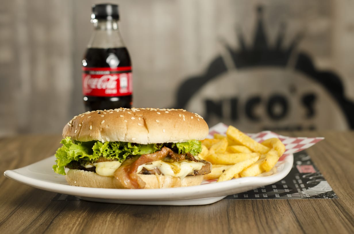 NICO'S PIZZA