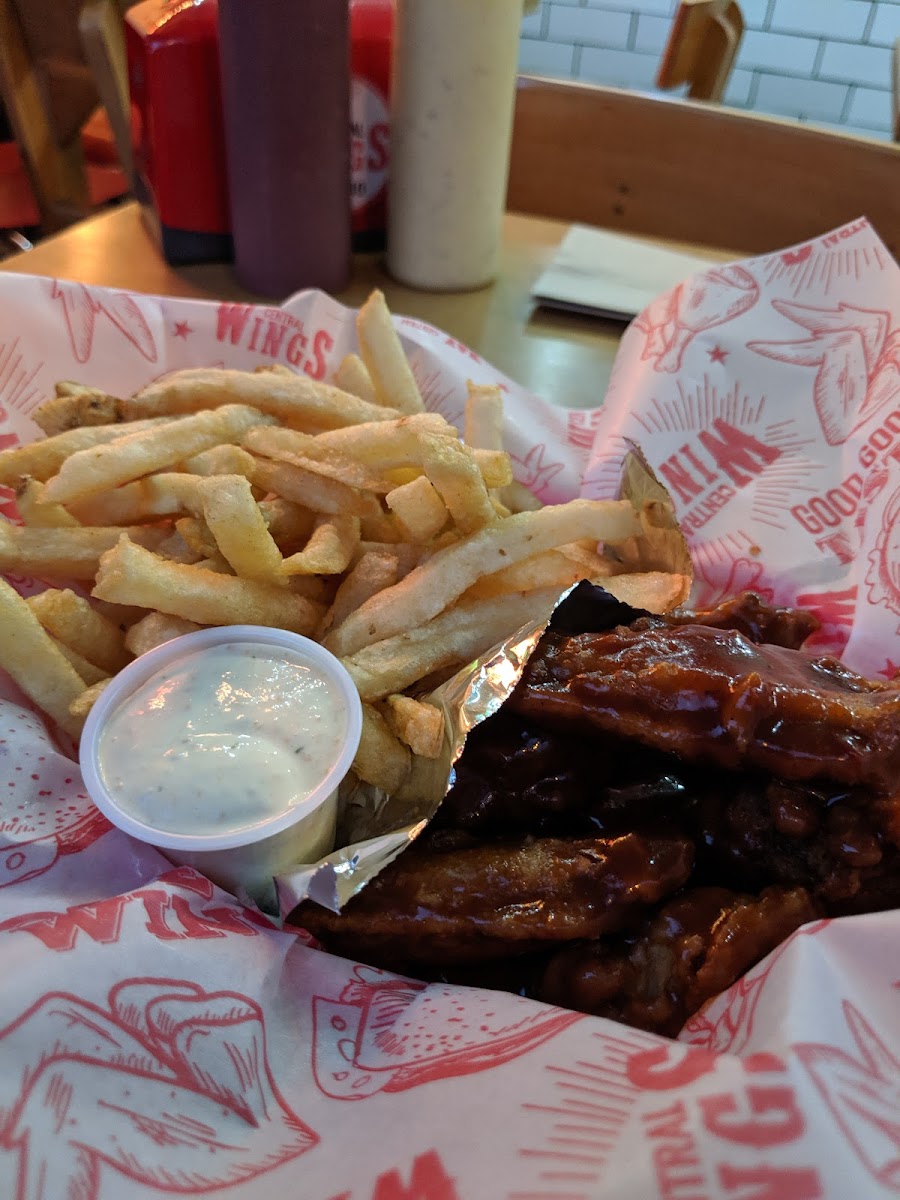 Central Wings