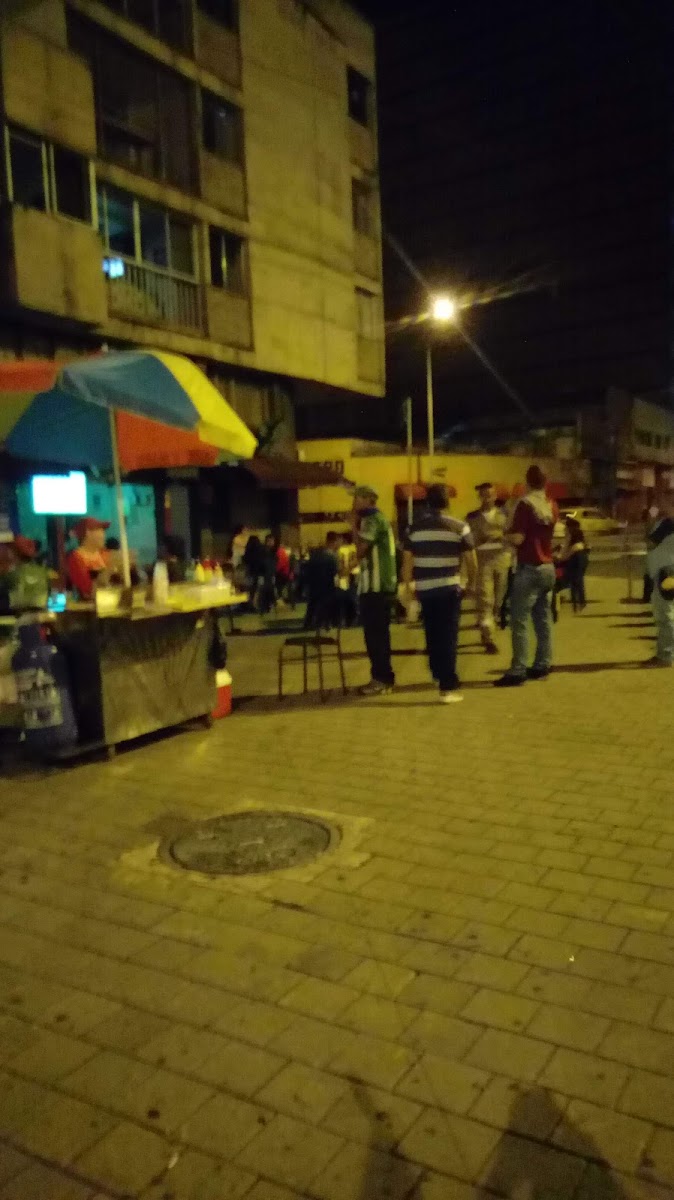 Viveres y Licores C.R.C.