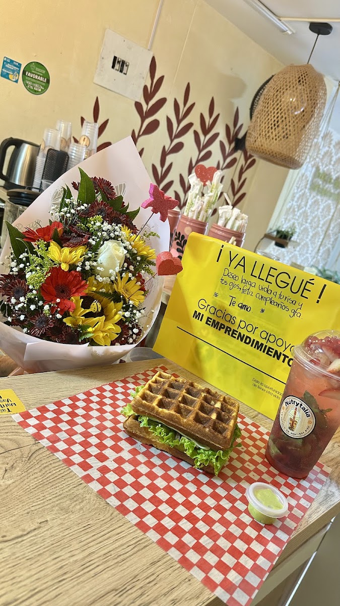 Nutrytalia | Waffles - Malteadas - Teas - Sodas - Postres & Delicias!!
