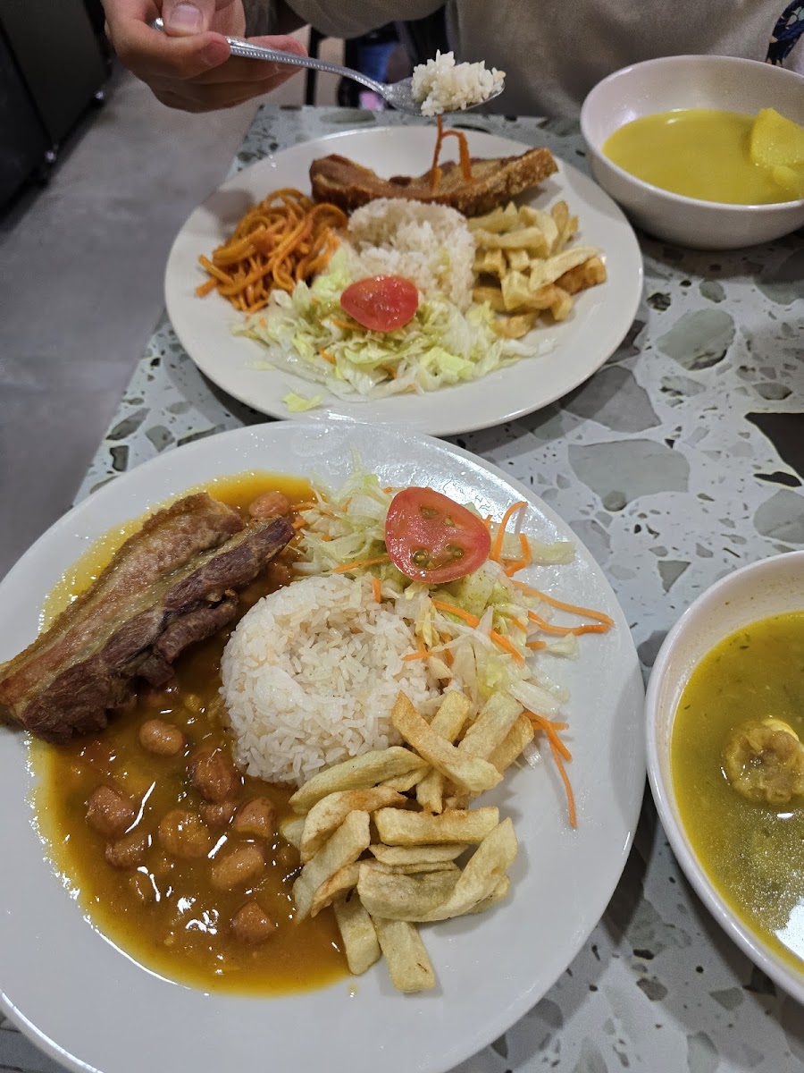 Cafetería Y Restaurante El Taxista