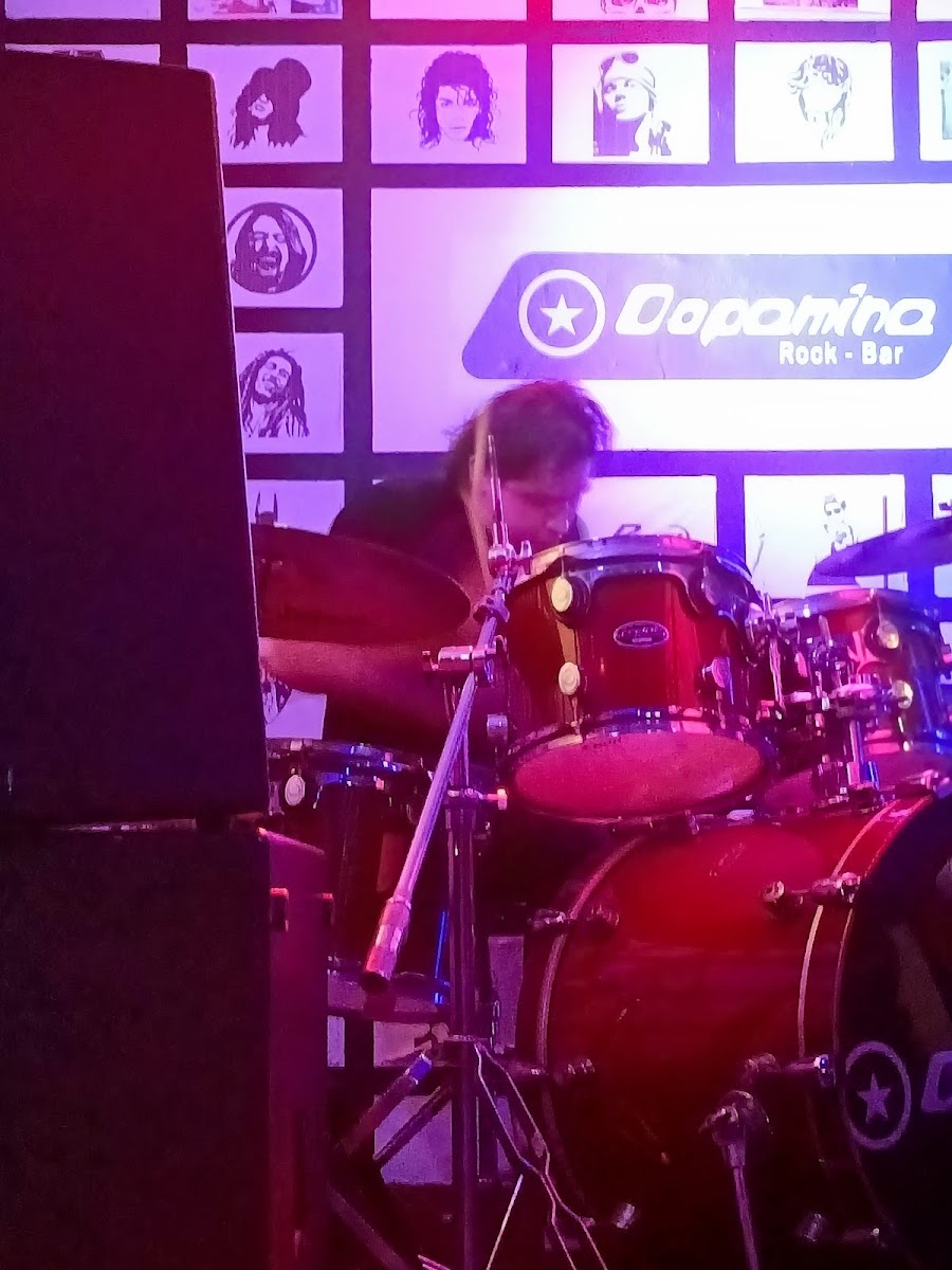 Dopamina Rock Bar Laureles