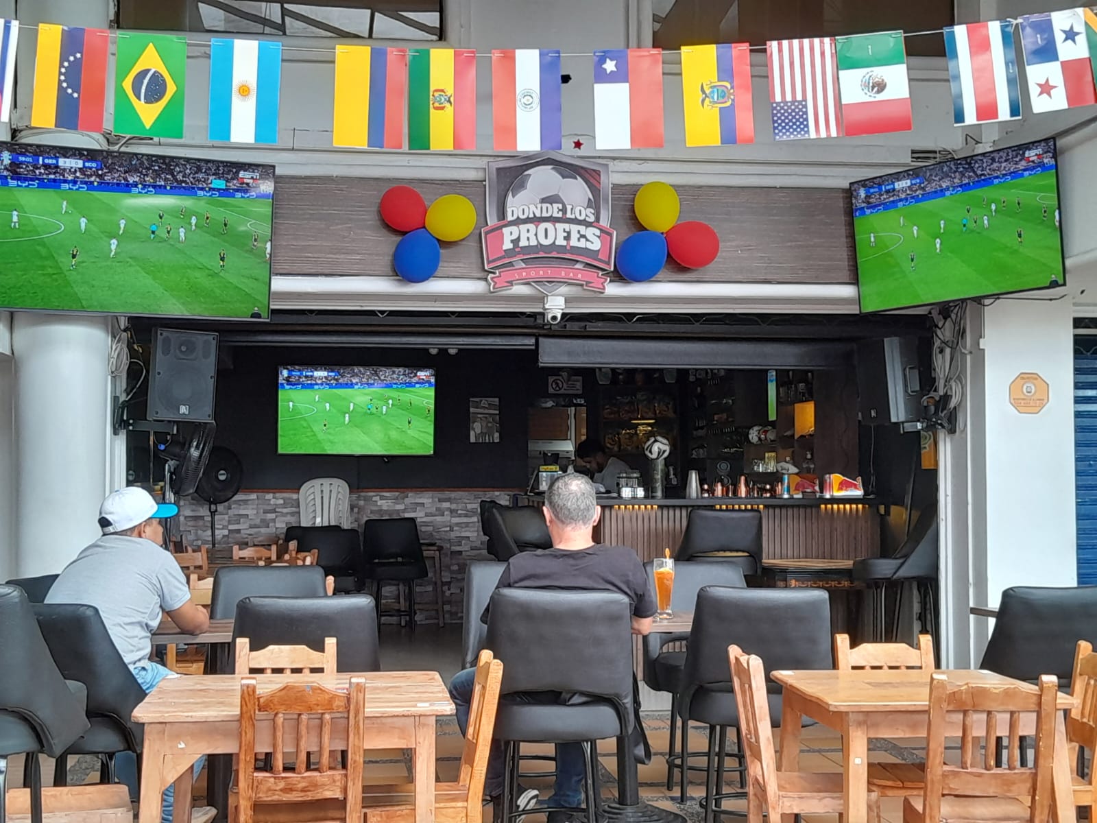 Mala copa bar