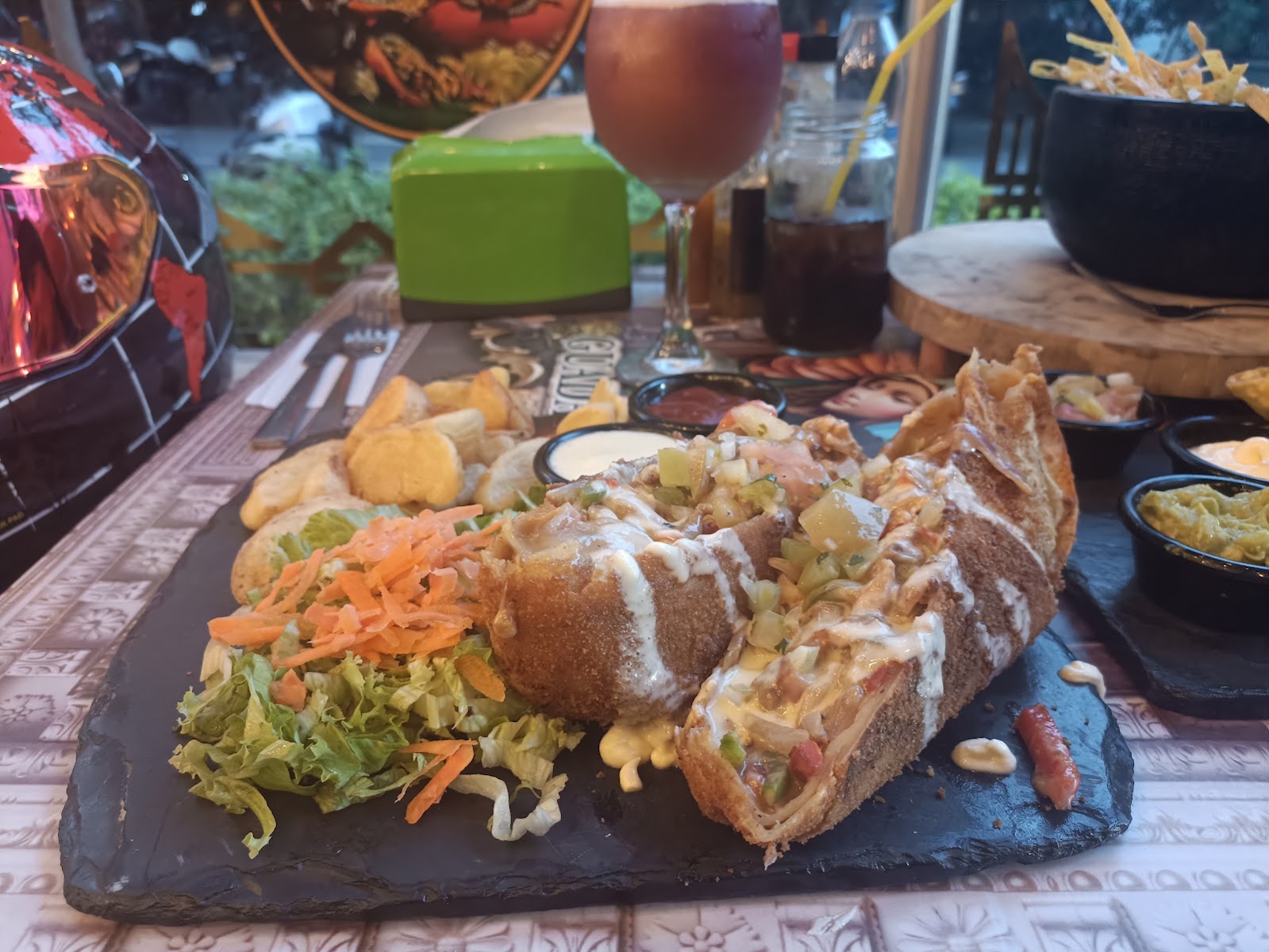 Guadalupe Mexican Grill & Bar Laureles