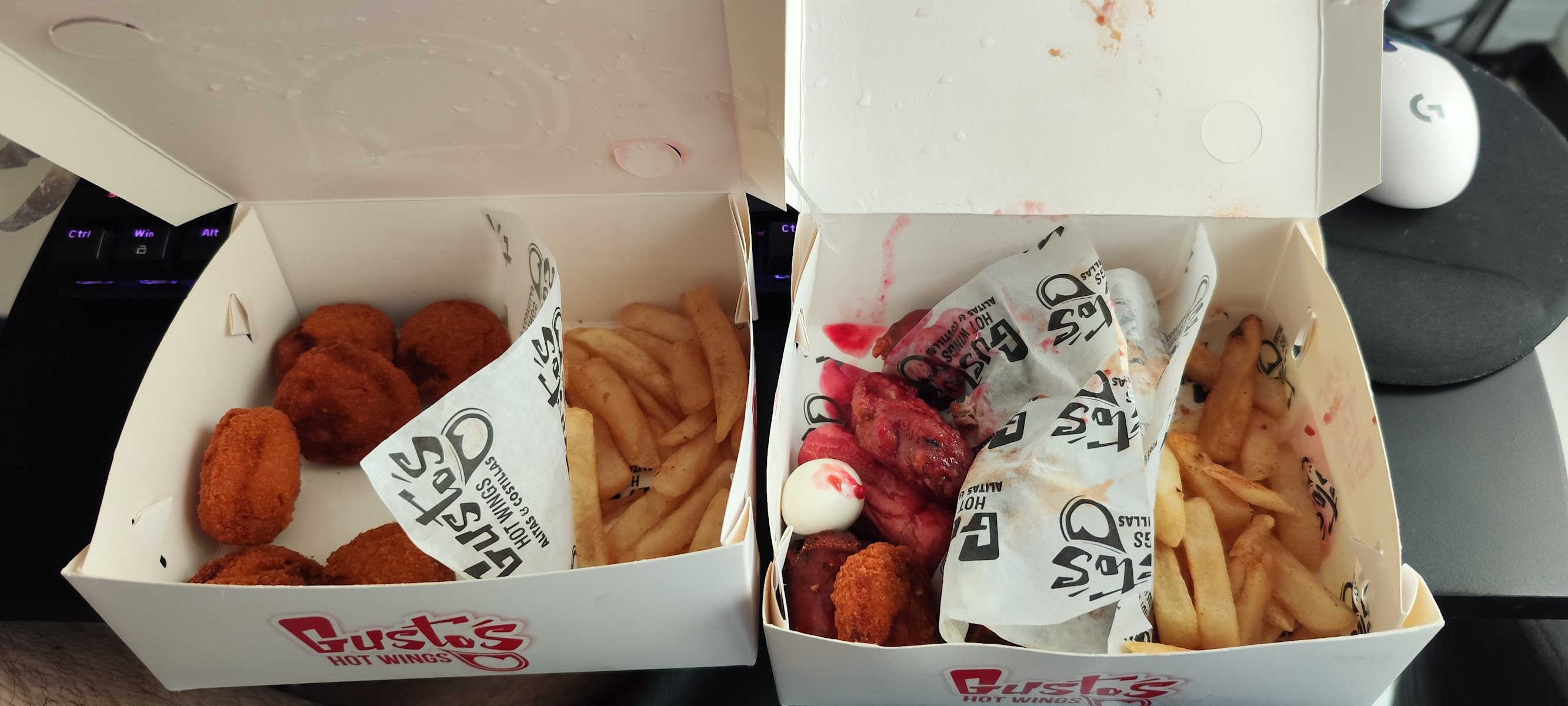 Gusto's HOT WINGS