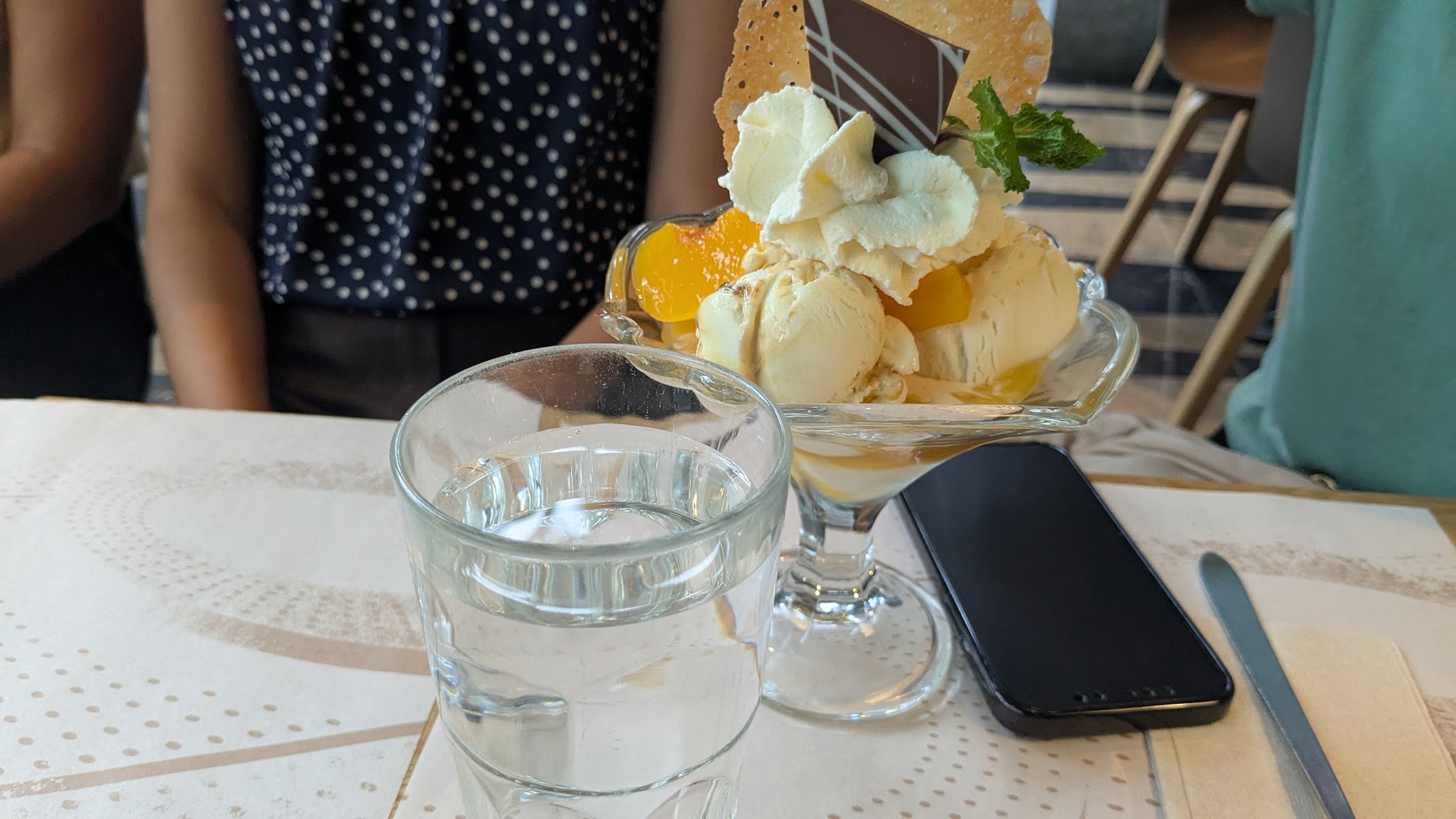 Crepes & Waffles One Plaza