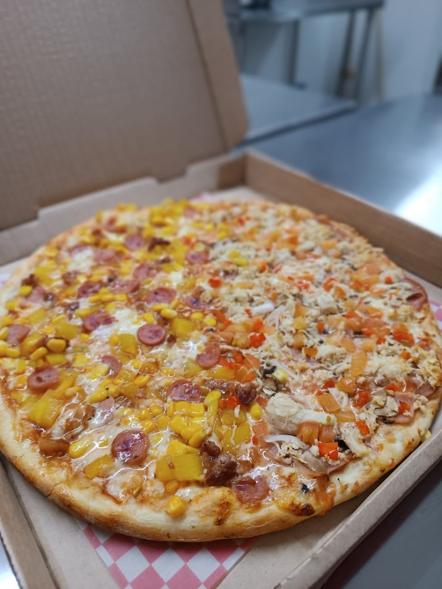 Nolo's Pizza Belen