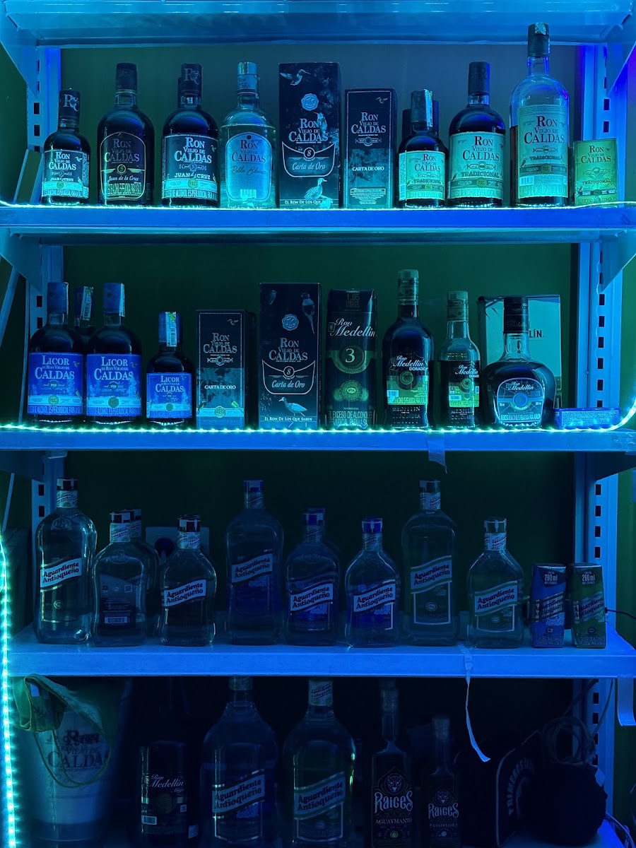 Guachuleru's Bar