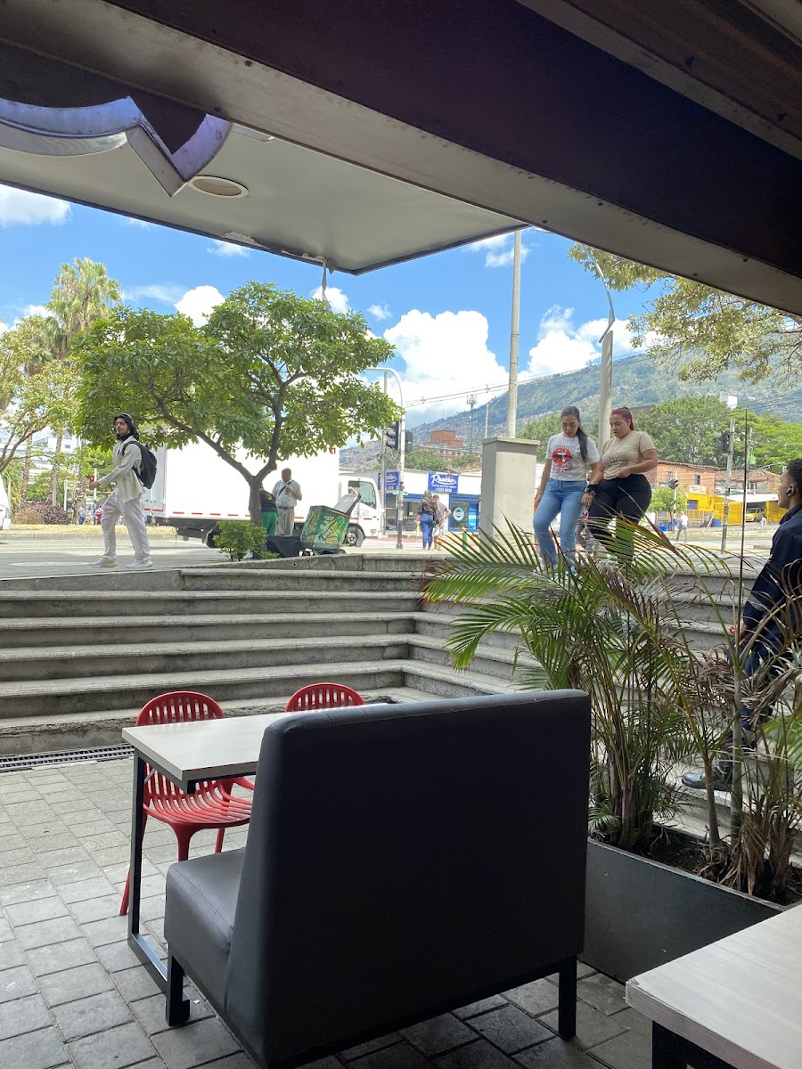 People Pizzas Aventura