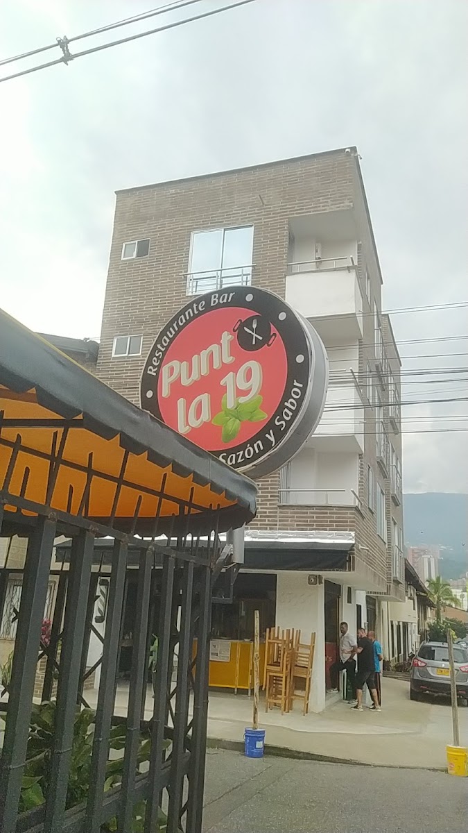 Punto La 19 Sazón y Sabor