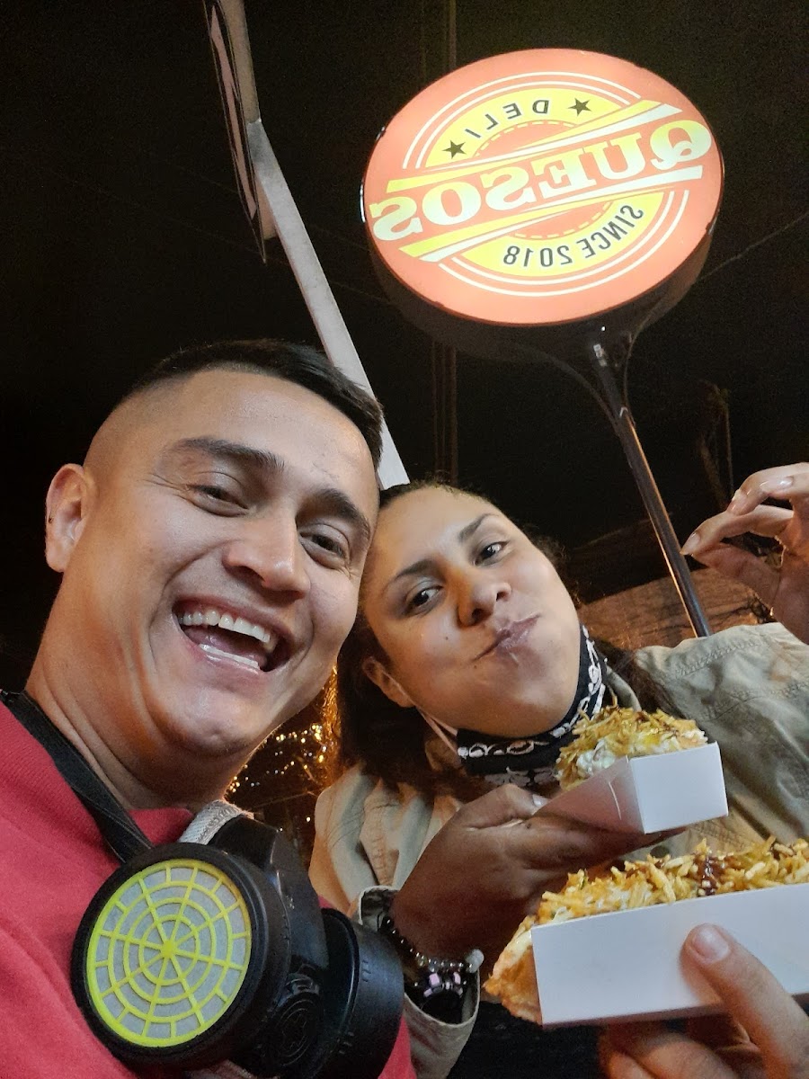 Deli Quesos