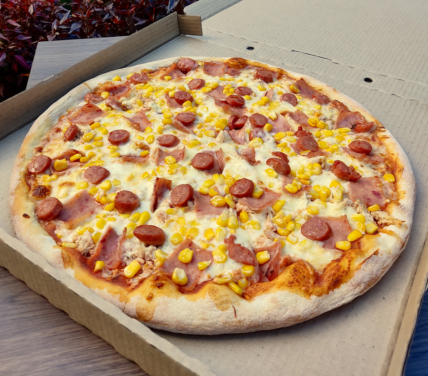 Macaro's Pizza