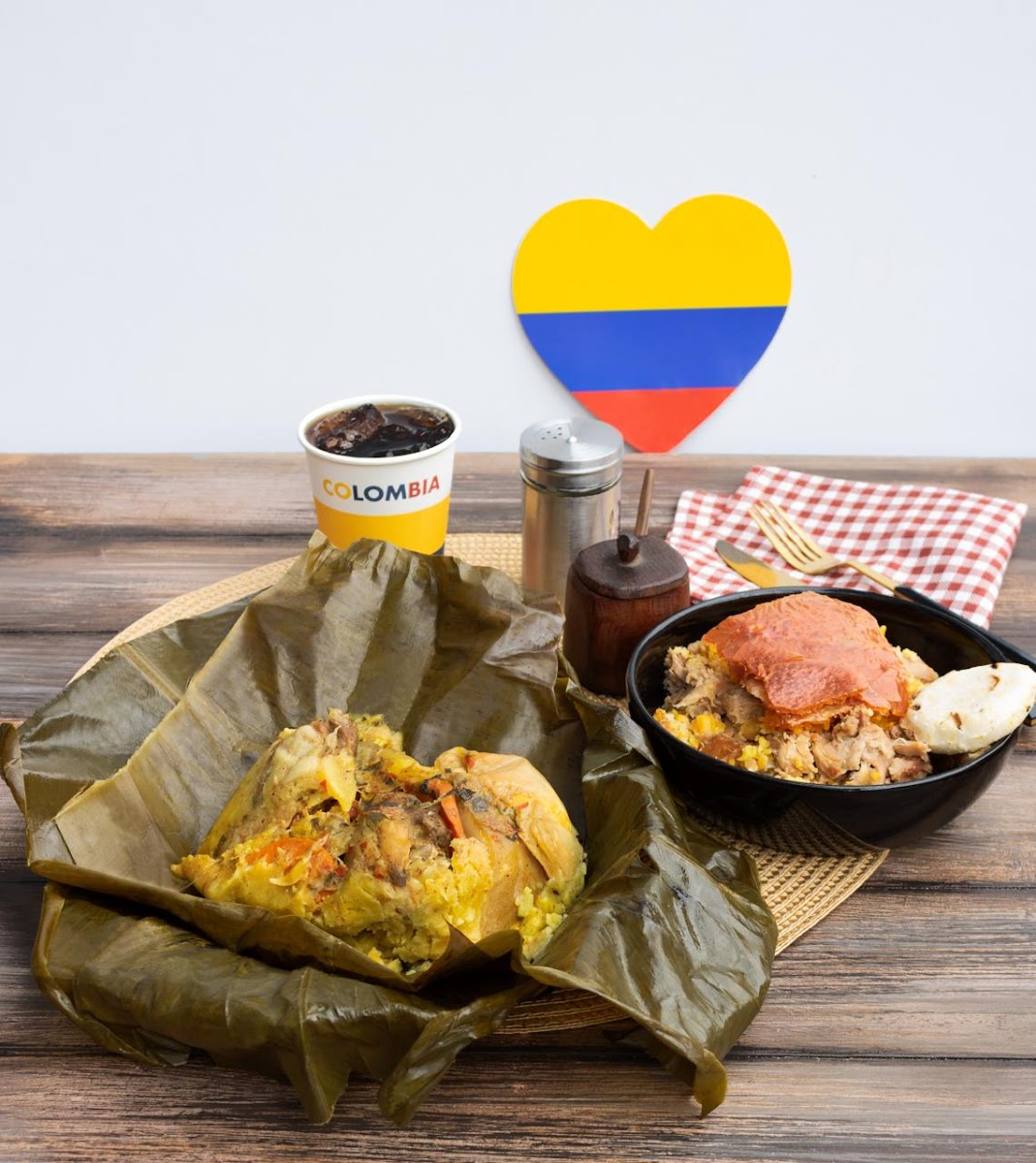 LECHONA PARA EVENTOS | LECHONA A DOMICILIO| TAMALES A DOMICILIO
