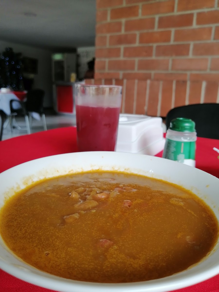 Gio's Gourmet Restaurante