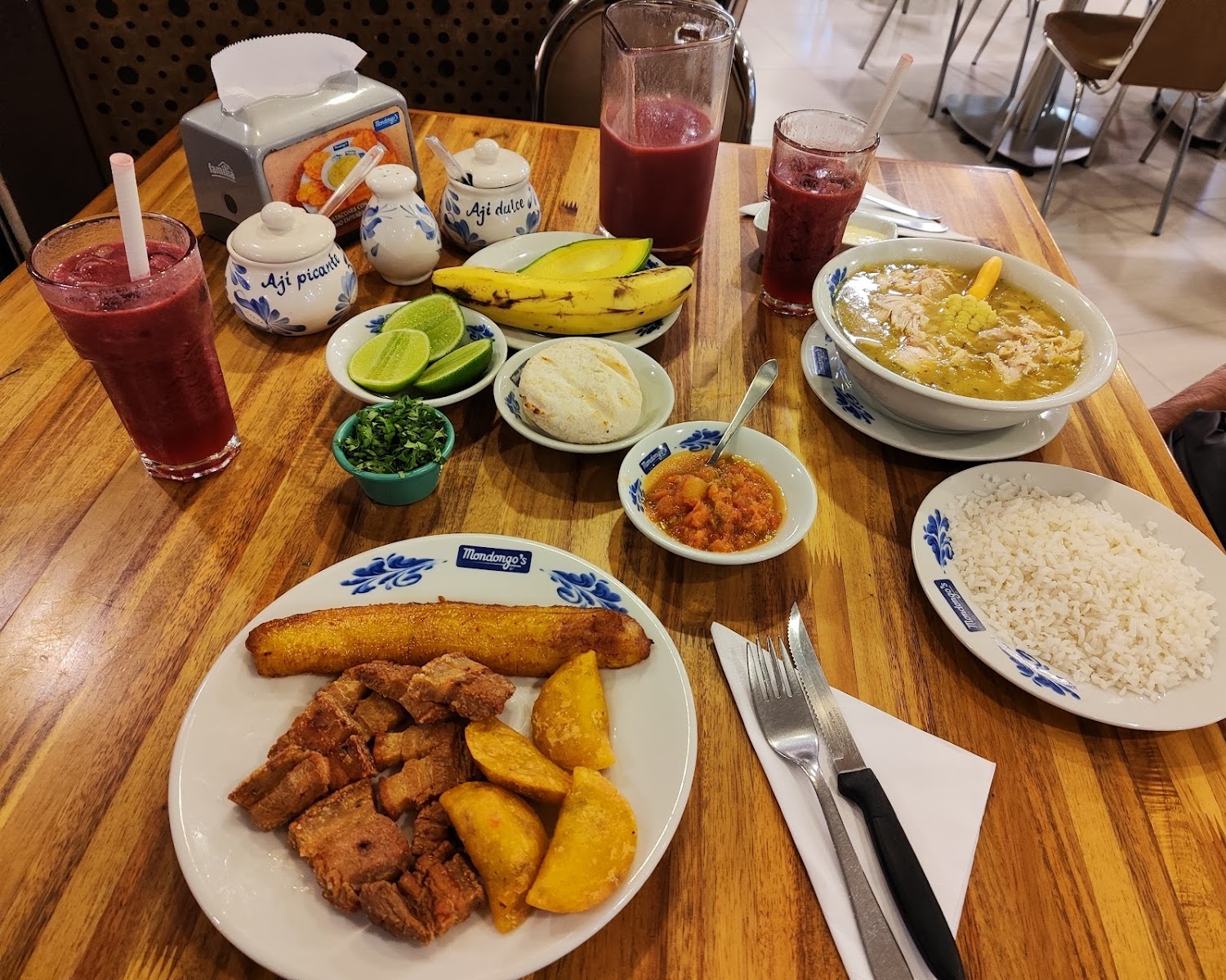 Restaurante Mondongo's Poblado