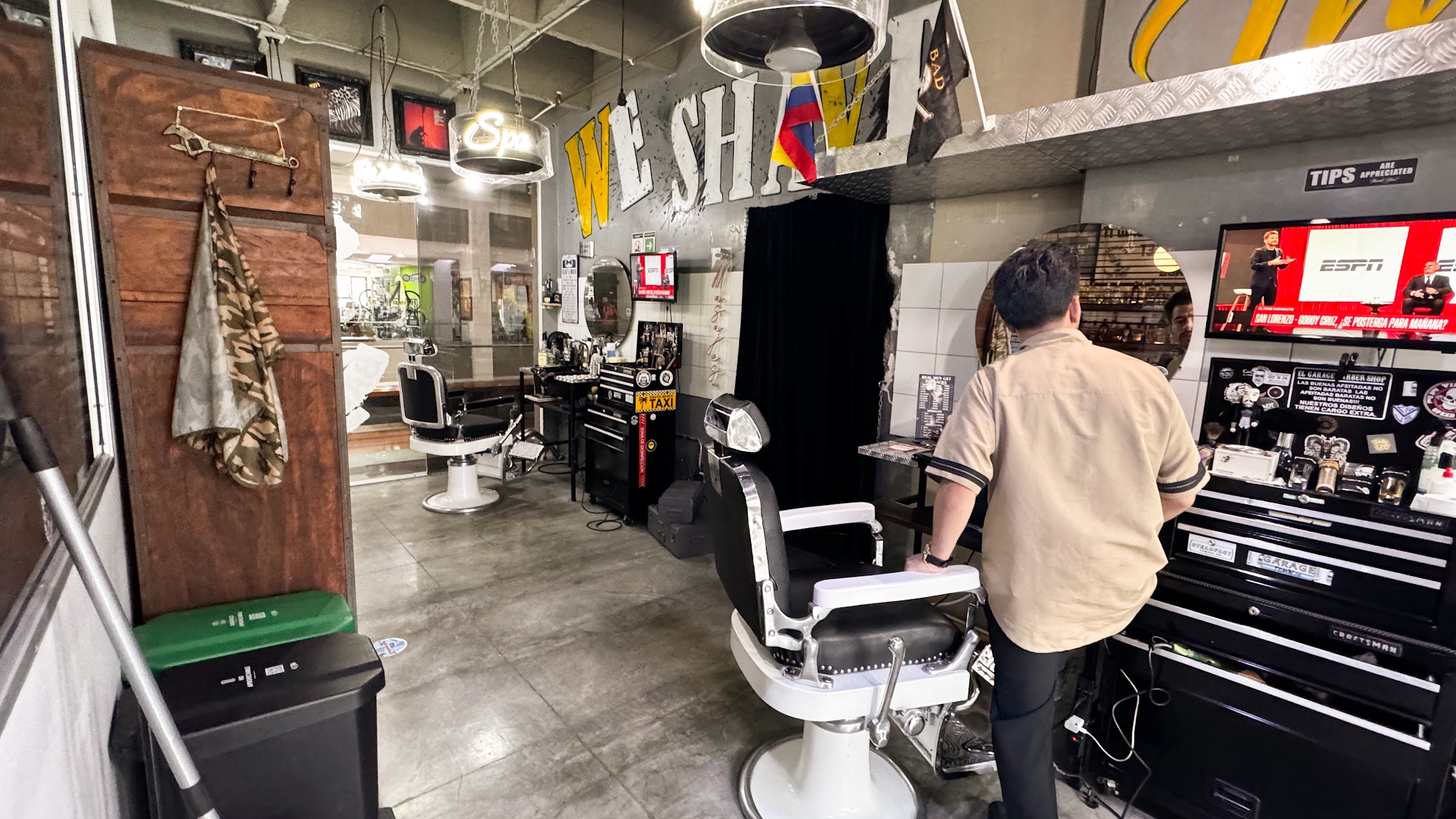 El Garage Barber Shop