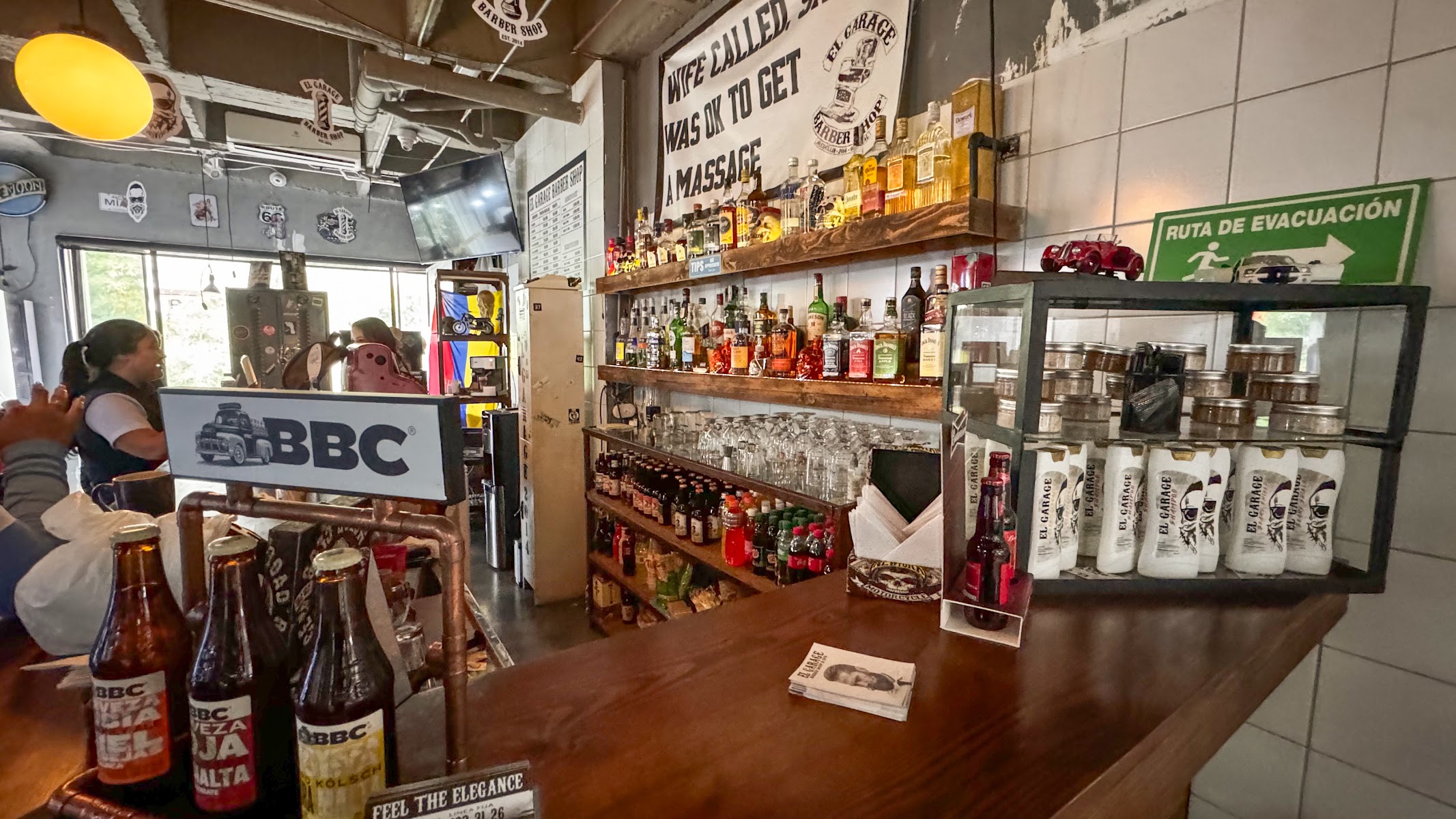El Garage Barber Shop