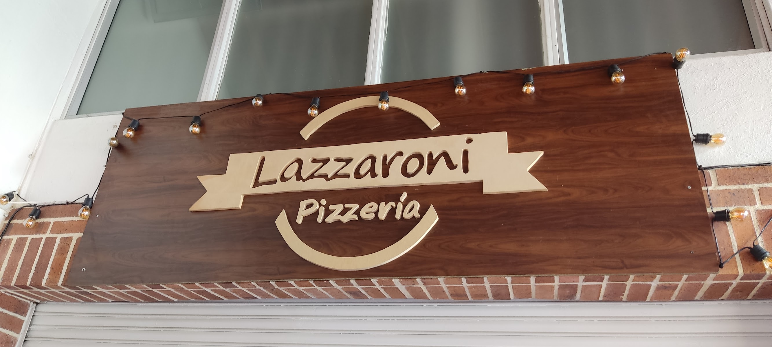 Lazzaroni Pizzería