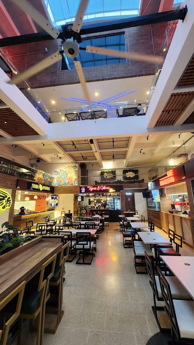 Mercado de Laureles Gastrobar