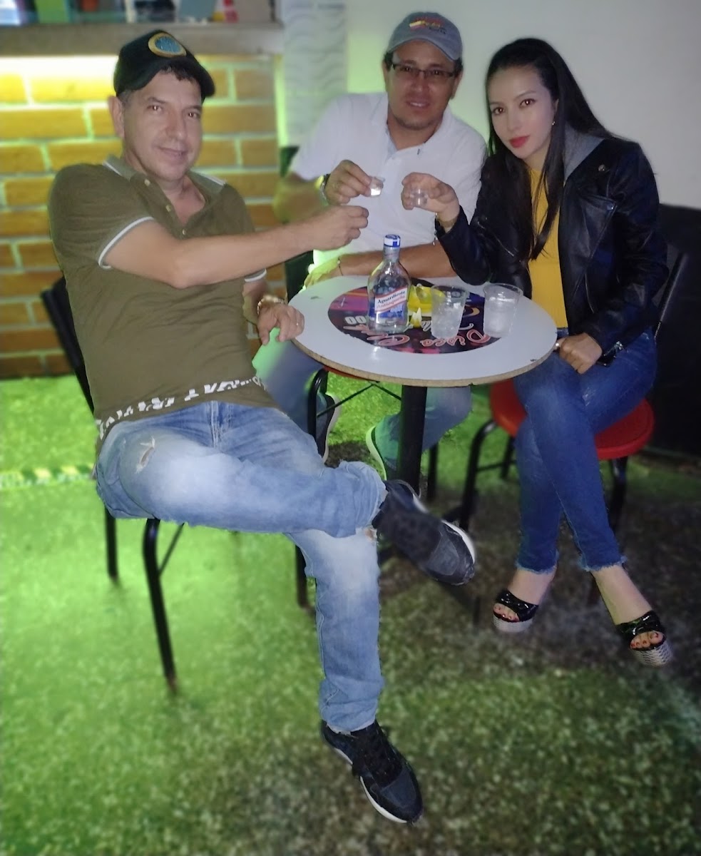 Estudios Dos Mil (página oficial)