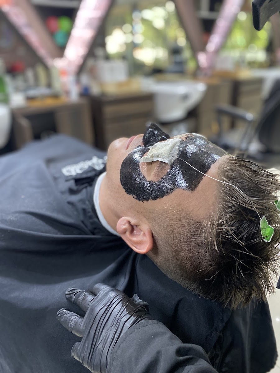 London City Barber Shop (Manila, El Poblado)