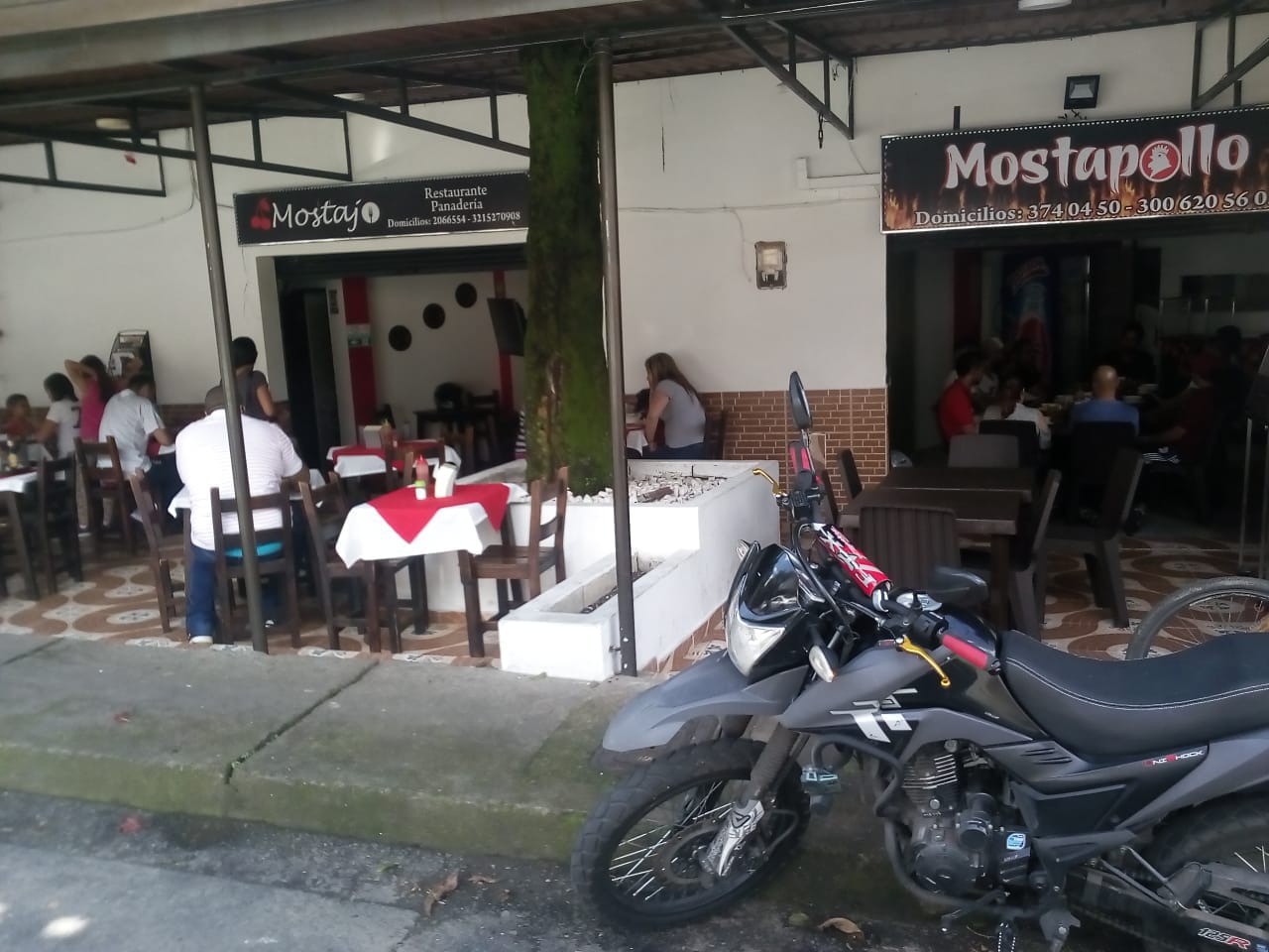 Restaurante y Panadería Mostajo