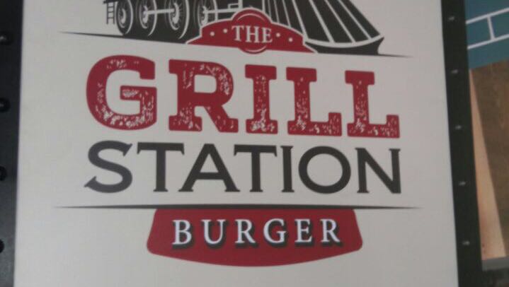 The Grill Station Burger - Los Colores