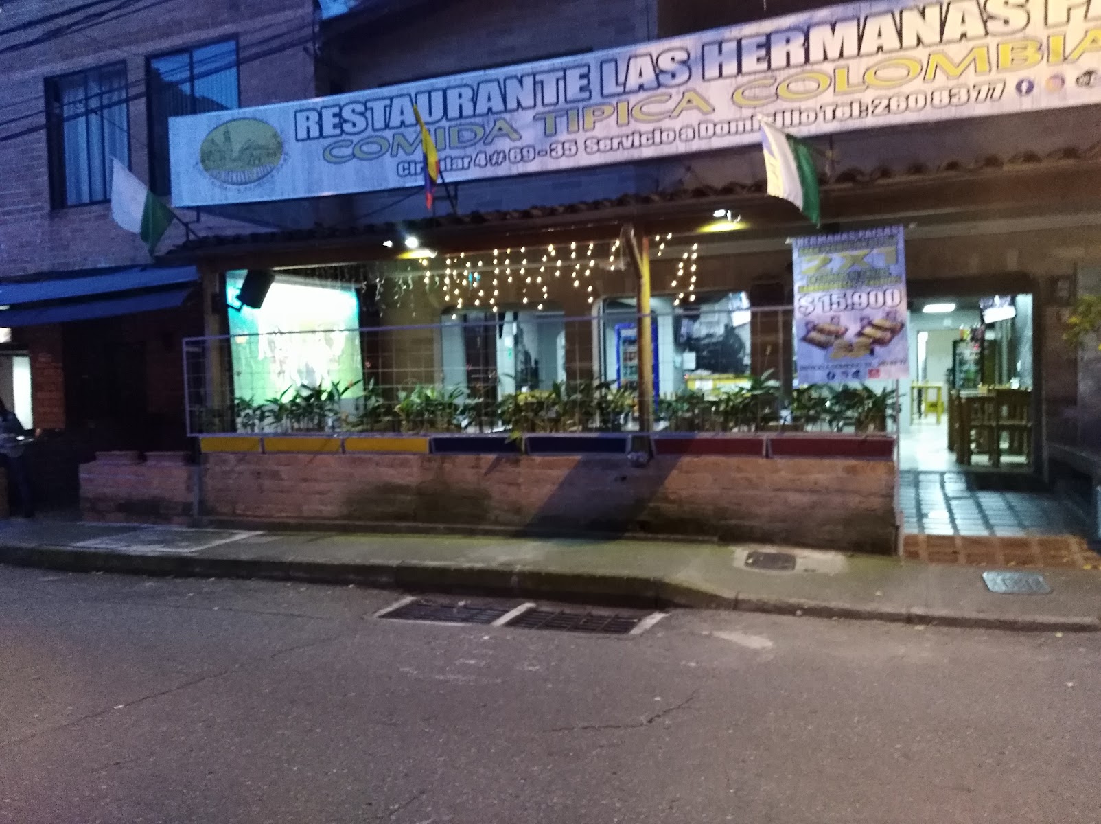 Las Hermanas Paisa Restaurante