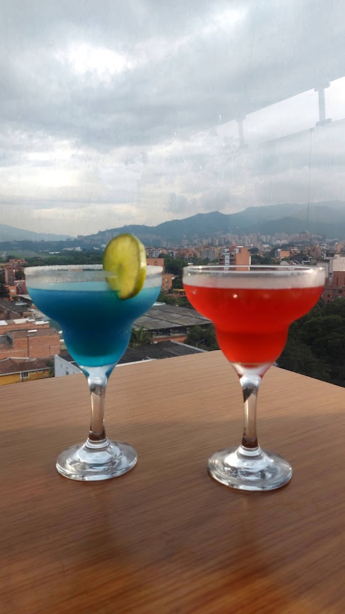 TresTres65 Rooftop