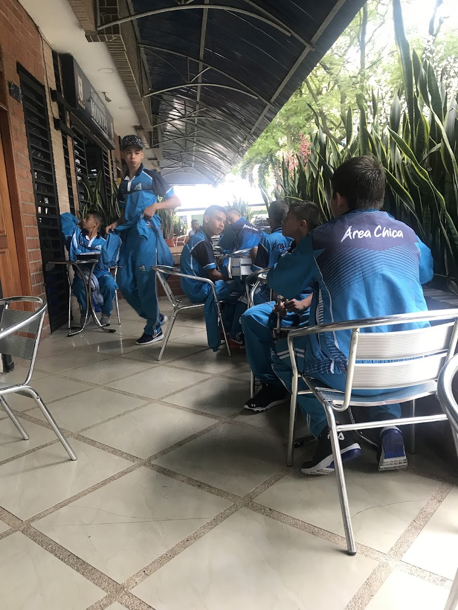 Restaurante Apartahotel Montes