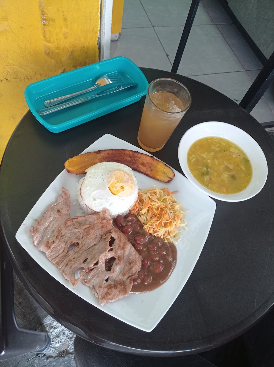Restaurante Dónde Yadi