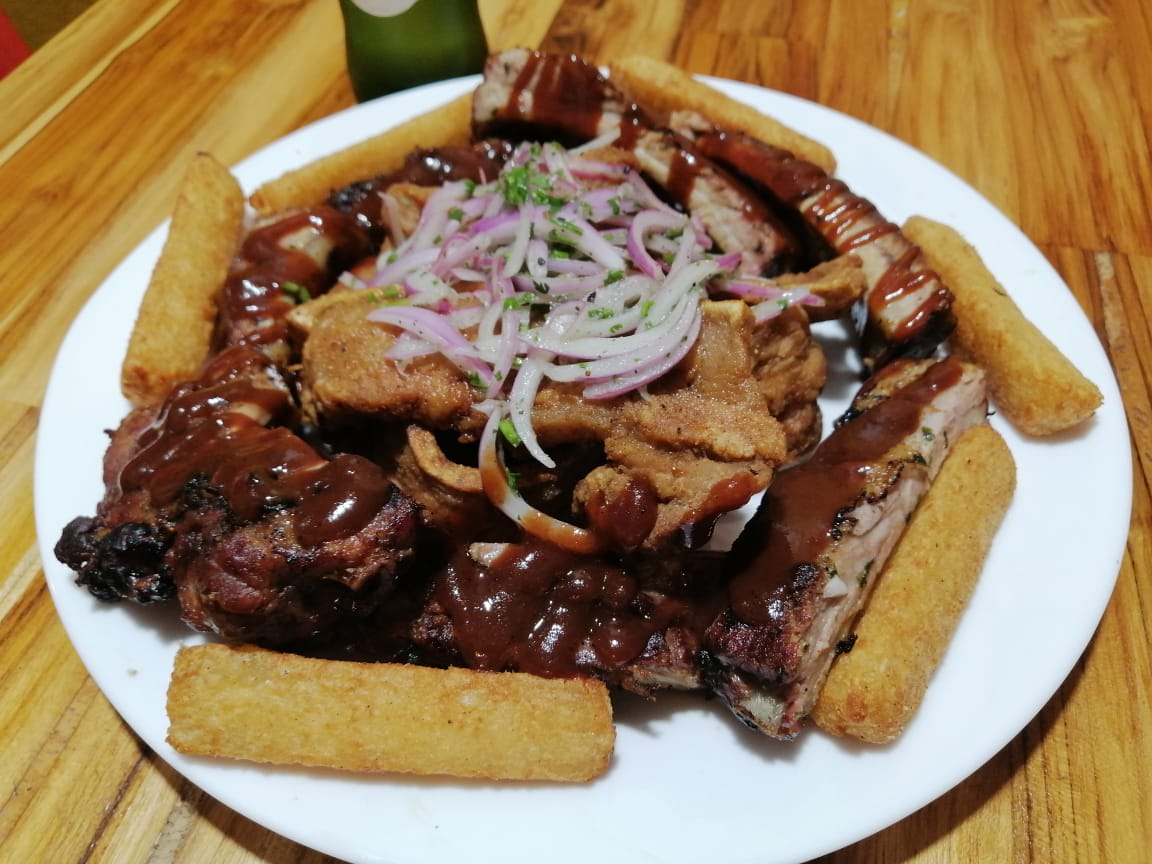 El Mango Parrilla Bar