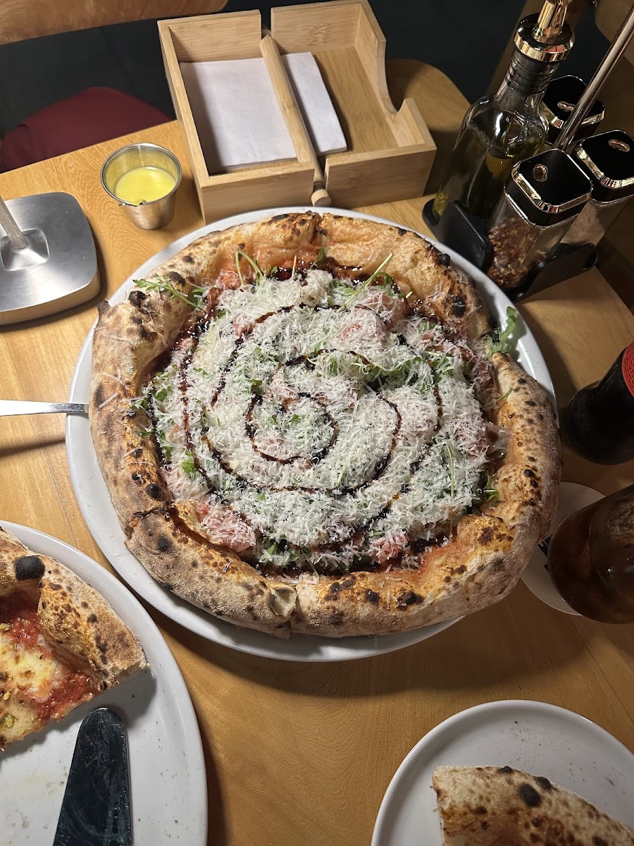 ¡Hasta la pizza, baby!