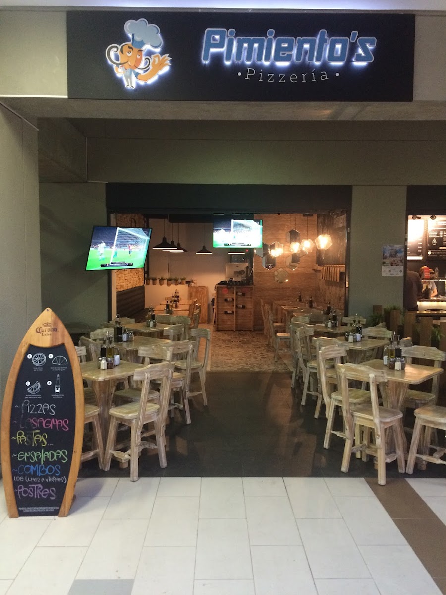 Pimientos Pizzeria
