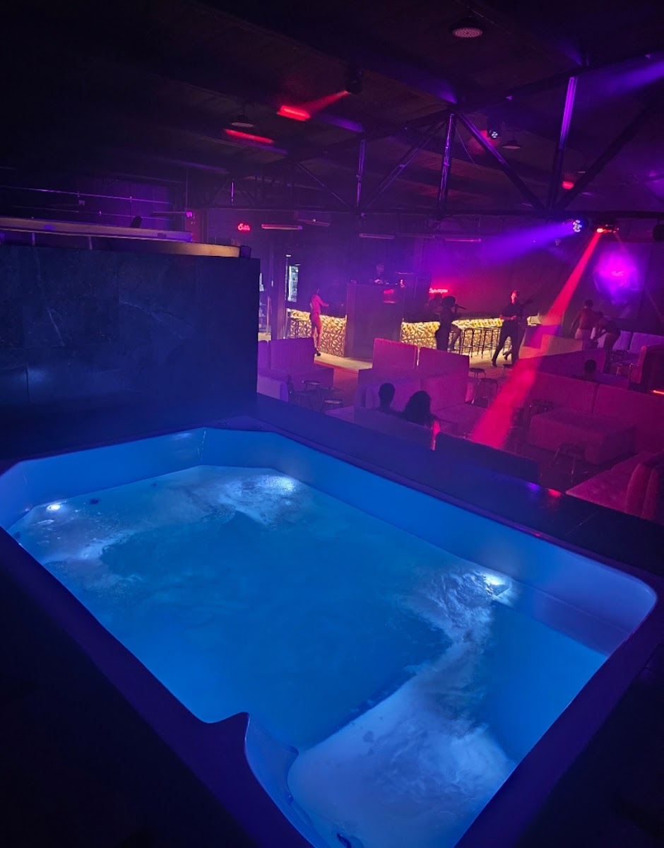 Club LifeStyle Swinger