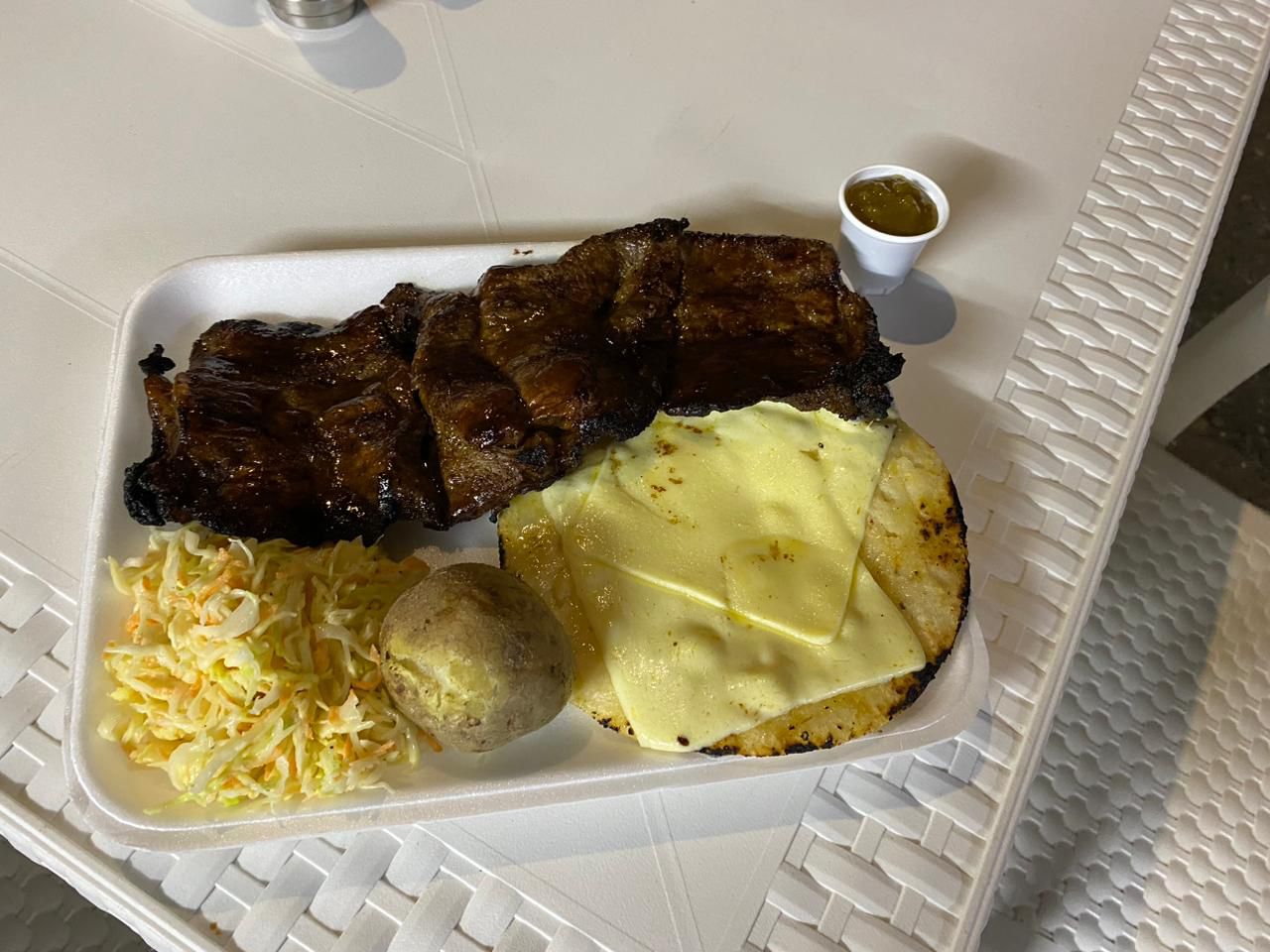 Al chile tacos y asador