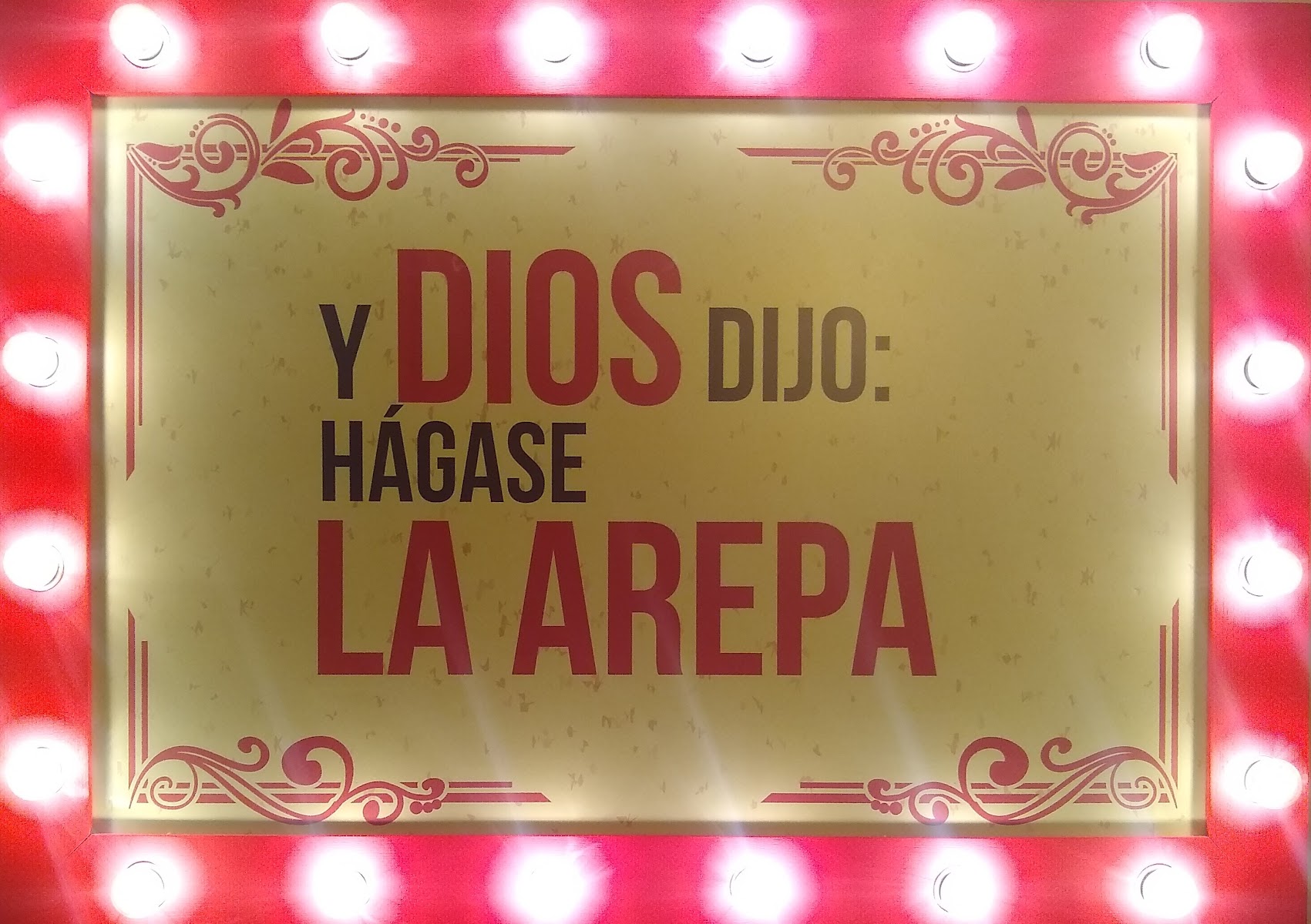 La Criolla Arepería y Fresquería