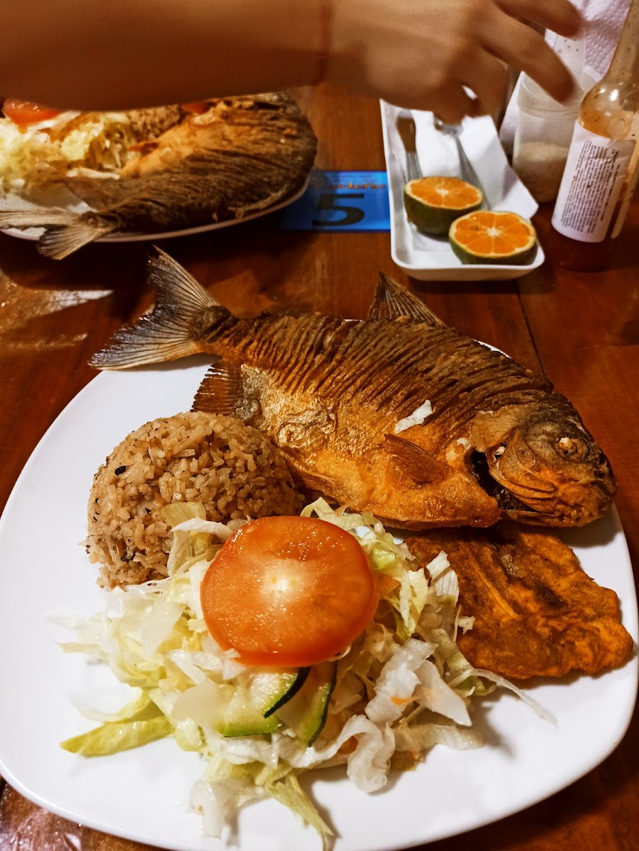 Restaurante Sazón y Sabor Costeño